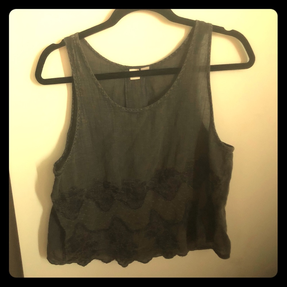 Melrose and Market black tank